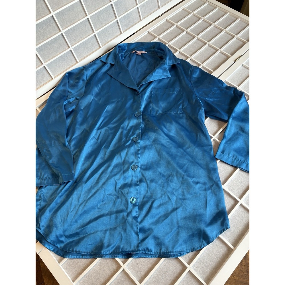 Victoria's Secret Blue Liquid Satin Sleep Shirt Long Sleeve Button Up Women L